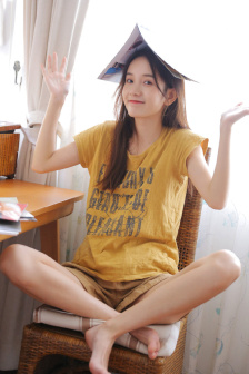 男人与女人之间的互动视频